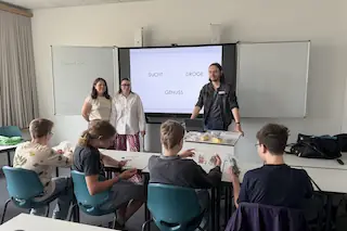 Prävention am Gymnasium Karlsfeld – Workshop „Obacht“ in der 8. Jahrgangsstufe